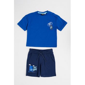 Set de tricou si pantaloni scurti cu imprimeu