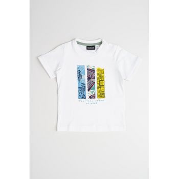 Tricou cu decolteu la baza gatului si imprimeu grafic