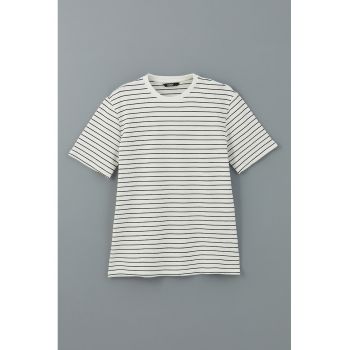 Tricou regular-fit cu model in dungi