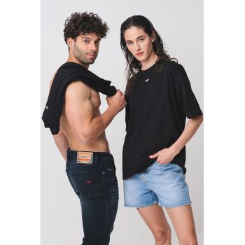 Tricou unisex supradimensionat cu maneci cazute