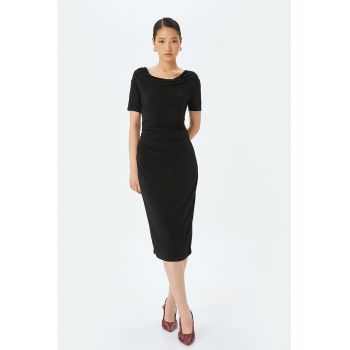 Rochie midi cu decolteu drapat