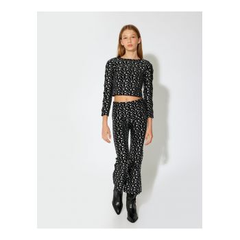 Bluza crop cu stele stralucitoare