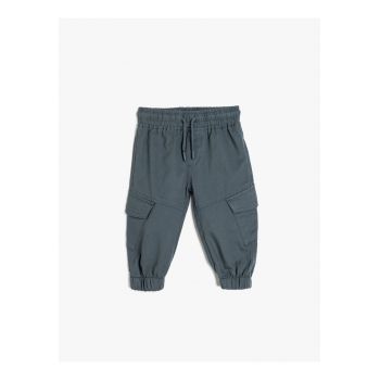 Pantaloni cargo cu talie elastica