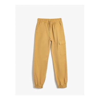 Pantaloni relaxed fit cu buzunar lateral cu clapa
