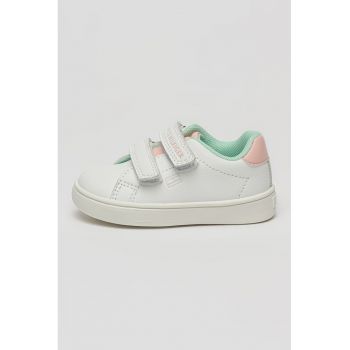 Pantofi sport cu velcro si logo