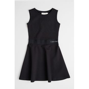 Rochie evazata fara maneci