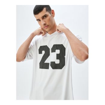 Tricou cu maneci cazute si gluga