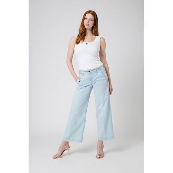 Blugi crop cu talie inalta