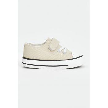 Pantofi din material textil cu inchidere velcro si platforma