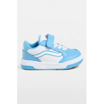 Pantofi sport cu inchidere velcro Hylane
