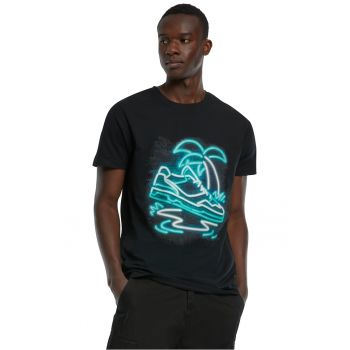 Tricou cu imprimeu grafic si decolteu la baza gatului