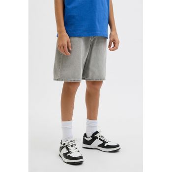 Blugi scurti regular fit