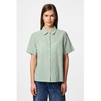 Camasa lejera din bumbac cu model in dungi