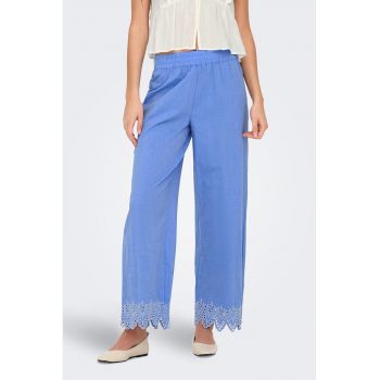 Pantaloni drepti cu talie inalta