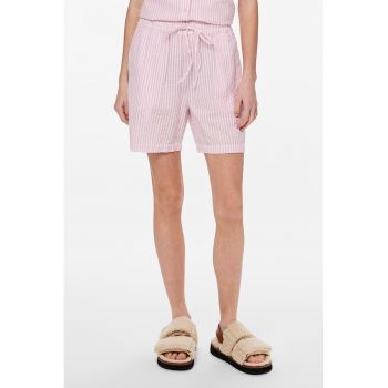 Pantaloni scurti de bumbac cu model in dungi