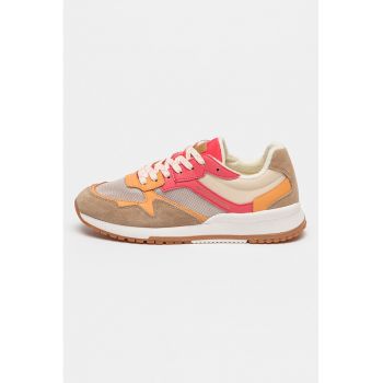 Pantofi sport colorblock de piele si piele intoarsa cu insertii de plasa