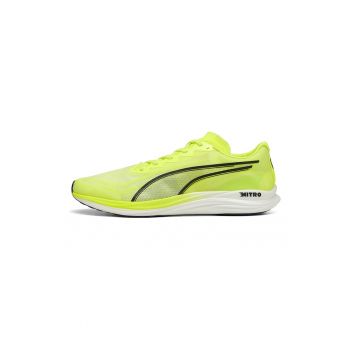 Pantofi sport cu model si sireturi