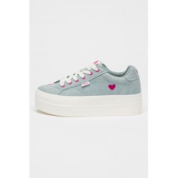 Pantofi sport flatform cu detaliu inima brodat
