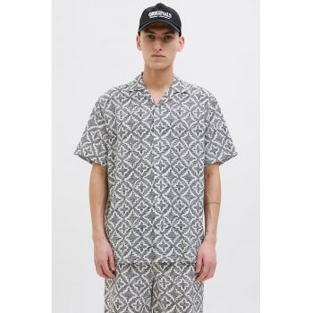 Camasa lejera cu model geometric