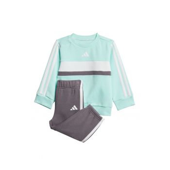 Trening cu model colorblock