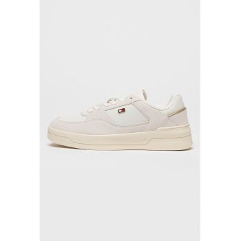 Pantofi sport cu talpa flatform si garnituri din piele