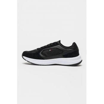 Pantofi sport din piele intoarsa cu insertii din material textil