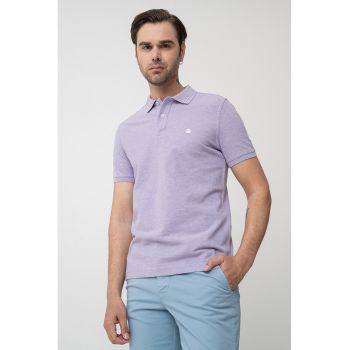 Tricou polo cu logo discret