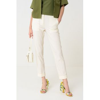 Pantaloni conici cu talie inalta