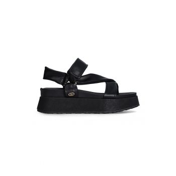 Sandale din piele ecologica cu velcro