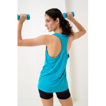 Top cu tehnologie Dri FIt - pentru fitness