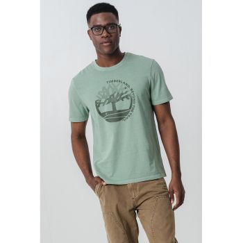 Tricou cu decolteu la baza gatului si logo