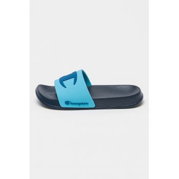 Papuci cu logo Aru