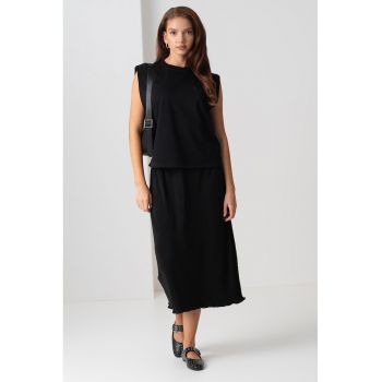 Bluza uni cu decolteu la baza gatului