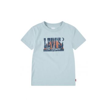 Tricou cu decolteu la baza gatului si imprimeu logo