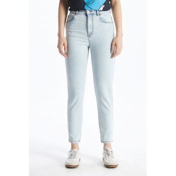 Blugi crop slim fit