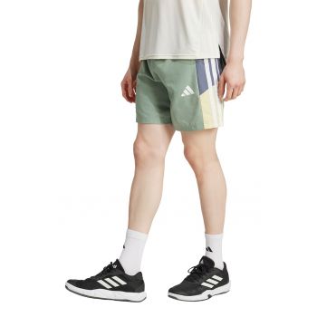 Pantaloni scurti cu logo - pentru antrenament