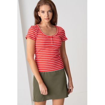 Tricou cu model in dungi