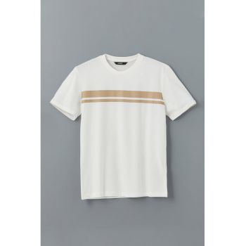 Tricou din bumbac cu decolteu la baza gatului