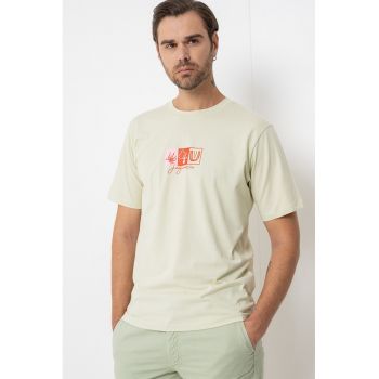 Tricou regular fit cu imprimeu discret