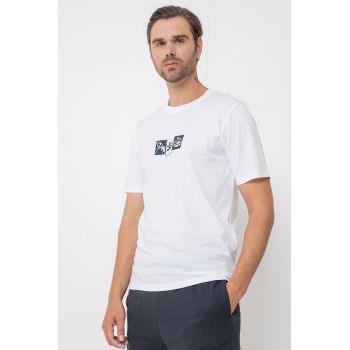 Tricou regular fit cu imprimeu discret
