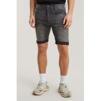 Blugi scurti slim-fit