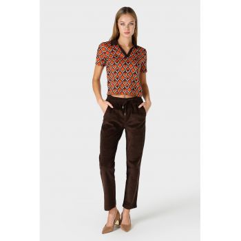 Pantaloni conici de reiat