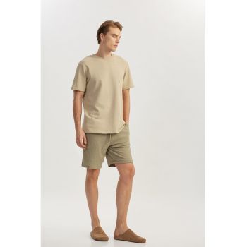 Pantaloni scurti cu model texturat si snur