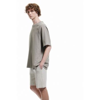 Pantaloni scurti cu model texturat si snur