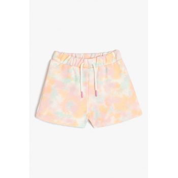 Pantaloni scurti cu snur in talie