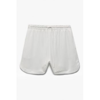 Pantaloni scurti cu snur si model uni