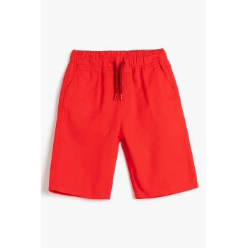 Pantaloni scurti din bumbac cu snur in talie si model uni
