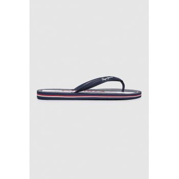 Papuci flip-flop cu model
