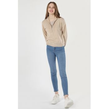 Pulover tricotat fin cu fenta scurta cu fermoar