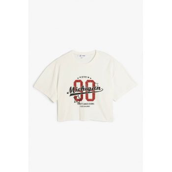 Tricou crop cu imprimeu text